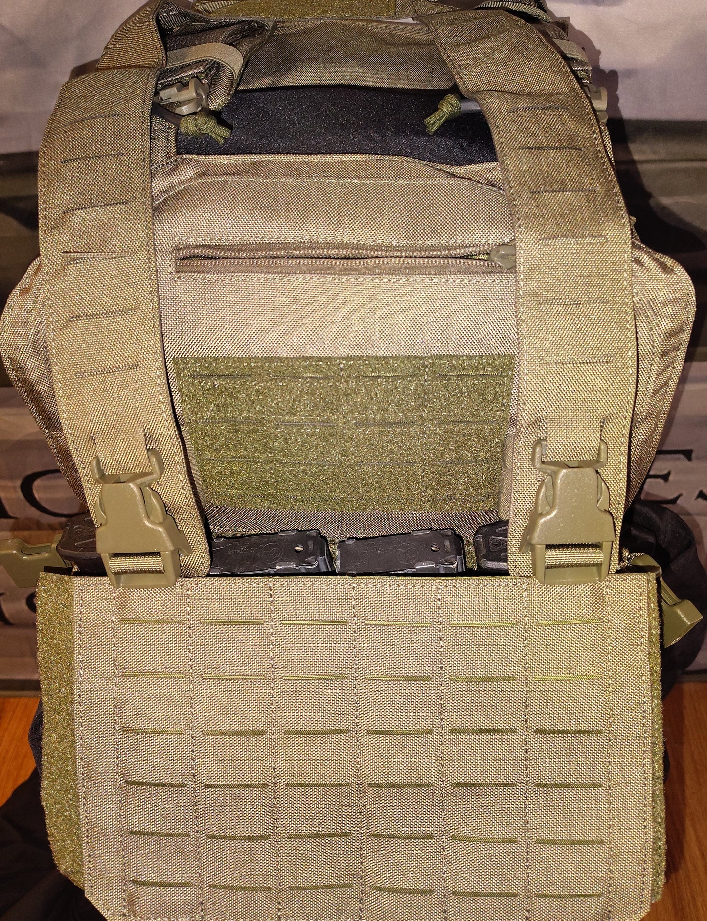 (XL) The Sciario plate carrier